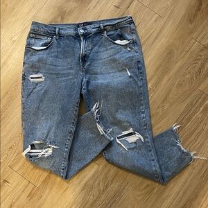 Women’s Gap Distressed Girlfriend Jeans Size 12